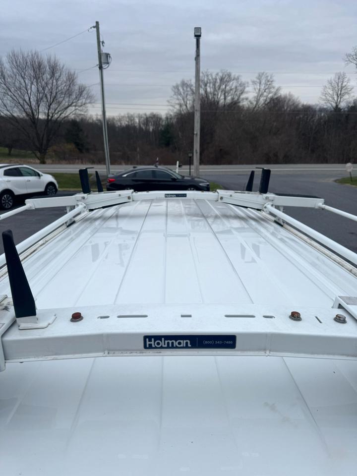 Chevrolet Express Cargo Van RWD 2500 135" 2015