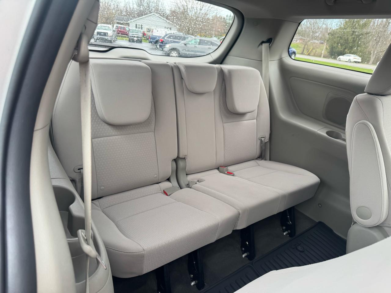 Kia Sedona L FWD 2017