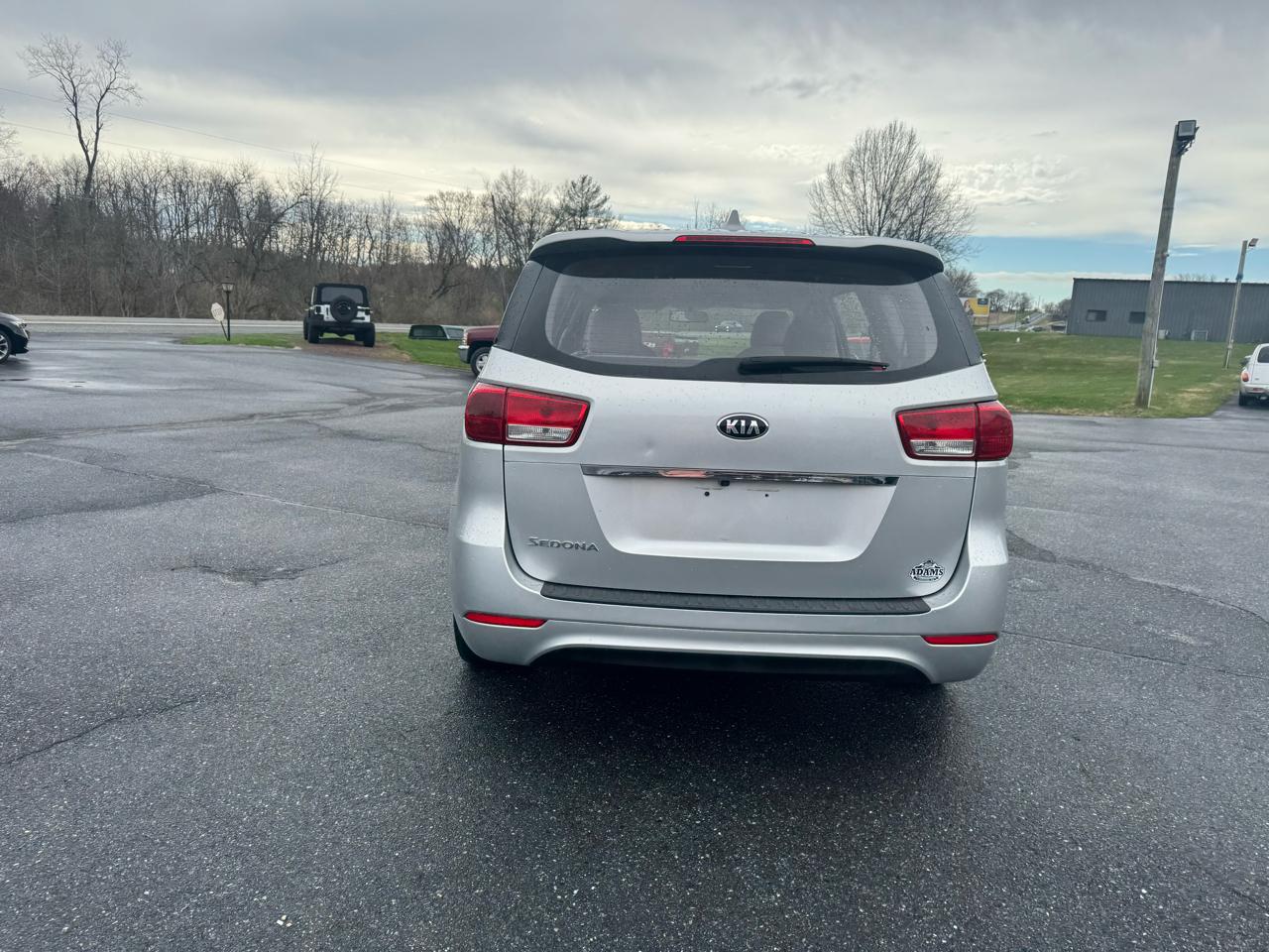 Kia Sedona L FWD 2017