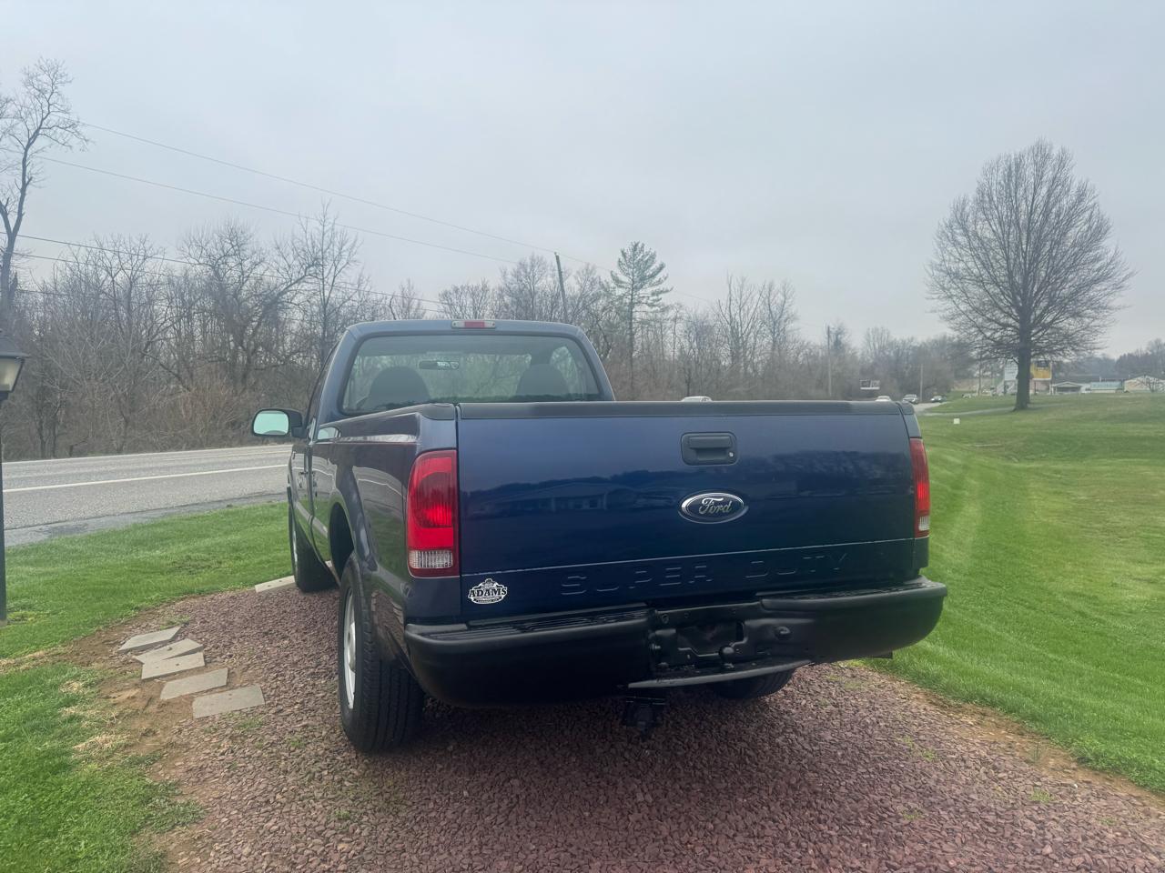 Ford Super Duty F-250 Reg Cab 137" XLT 2006