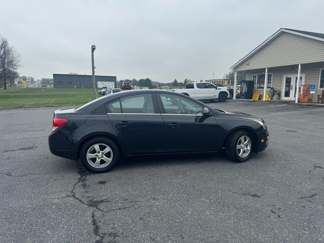 Chevrolet Cruze 4dr Sdn Auto 1LT 2015