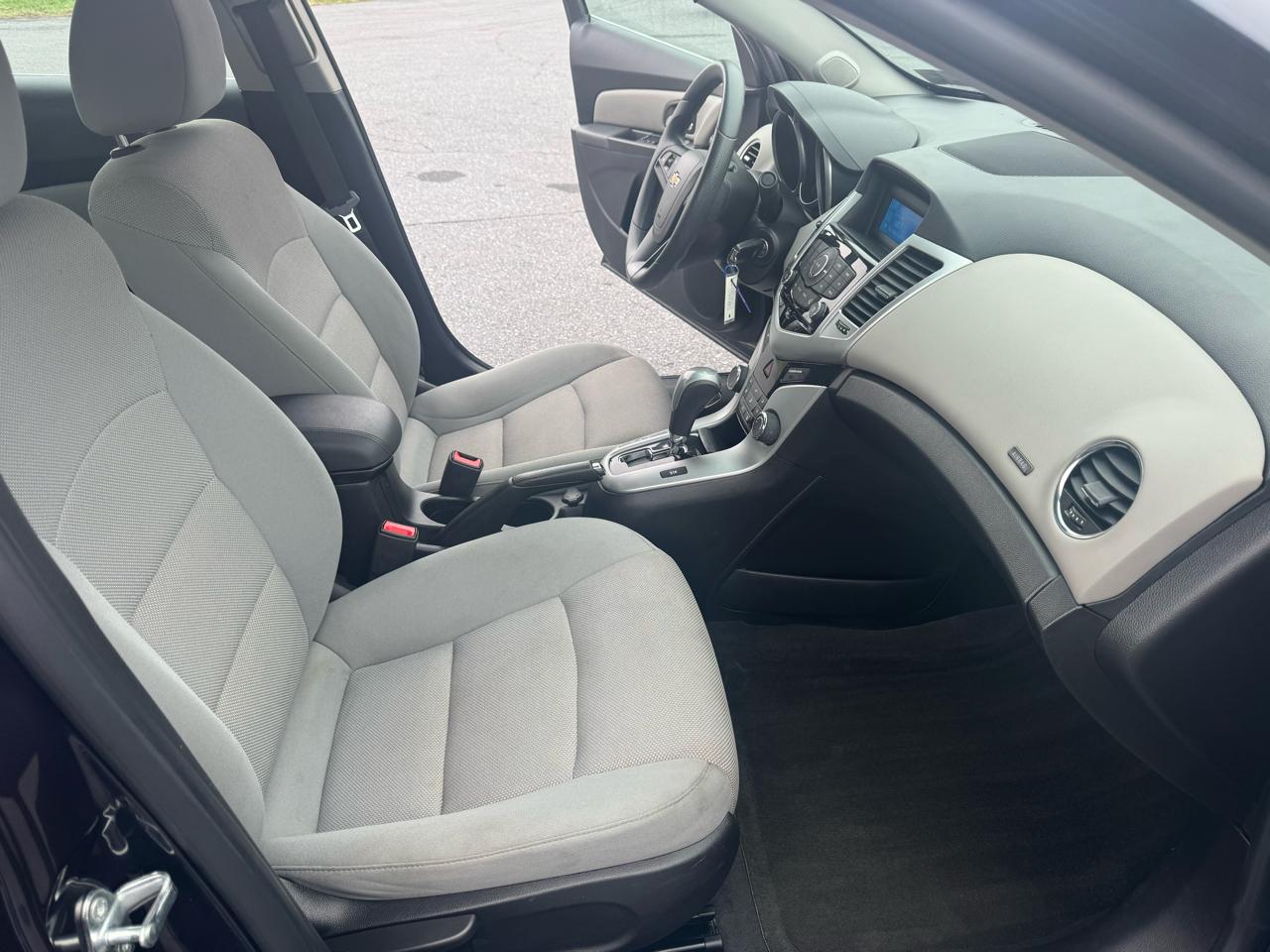 Chevrolet Cruze 4dr Sdn Auto 1LT 2015