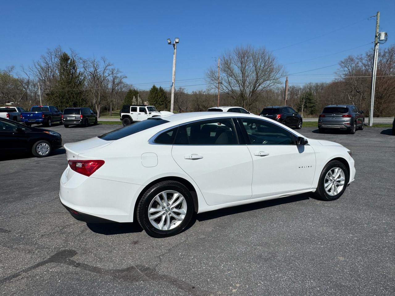 Chevrolet Malibu 4dr Sdn LT w/1LT 2017