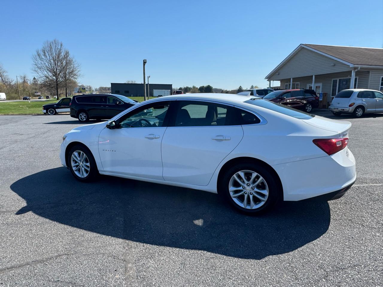Chevrolet Malibu 4dr Sdn LT w/1LT 2017
