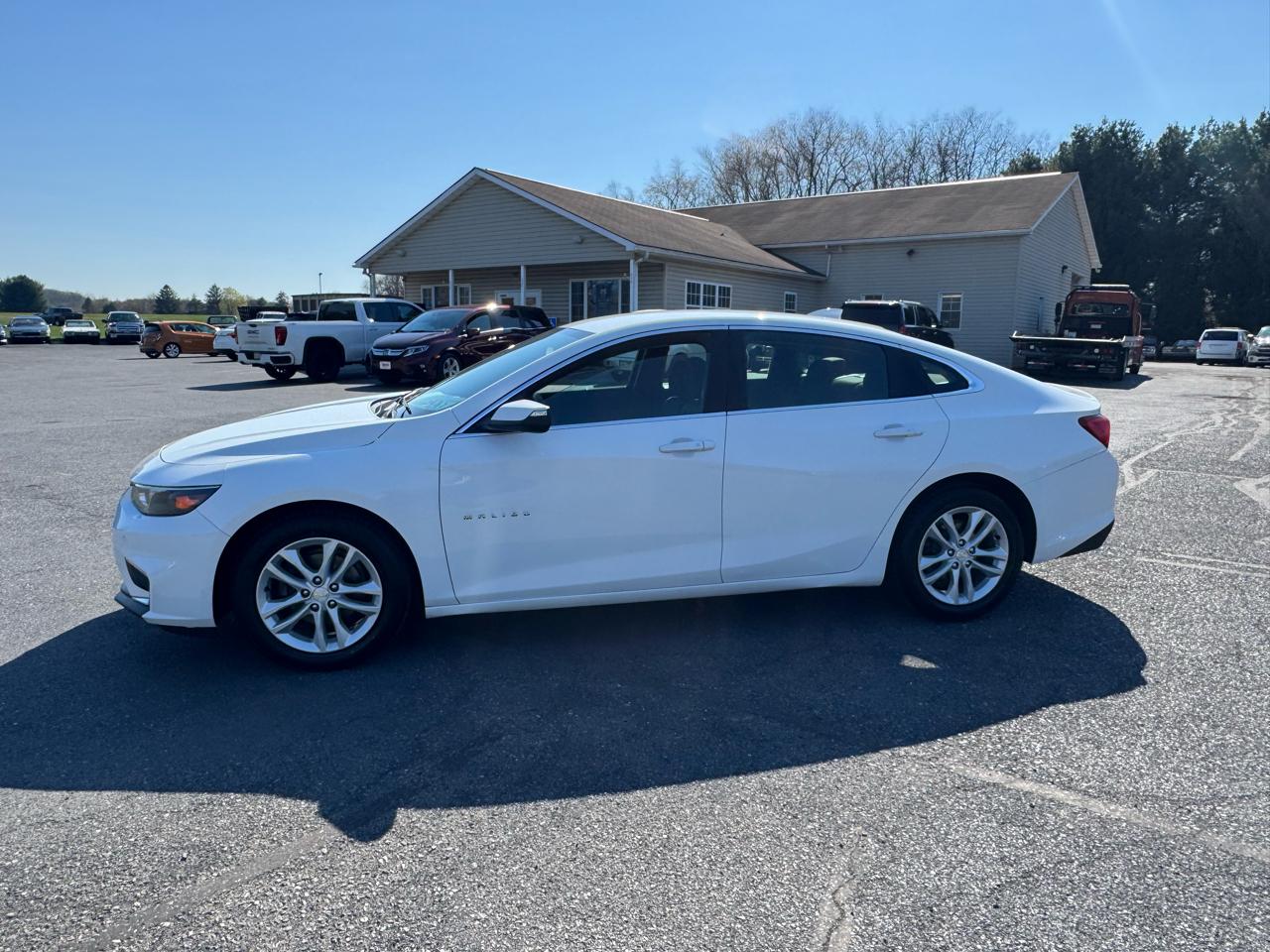 Chevrolet Malibu 4dr Sdn LT w/1LT 2017