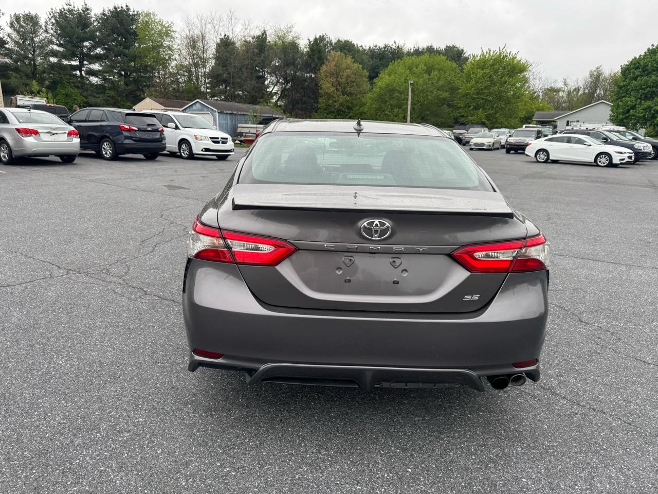 Toyota Camry SE Auto (Natl) 2019