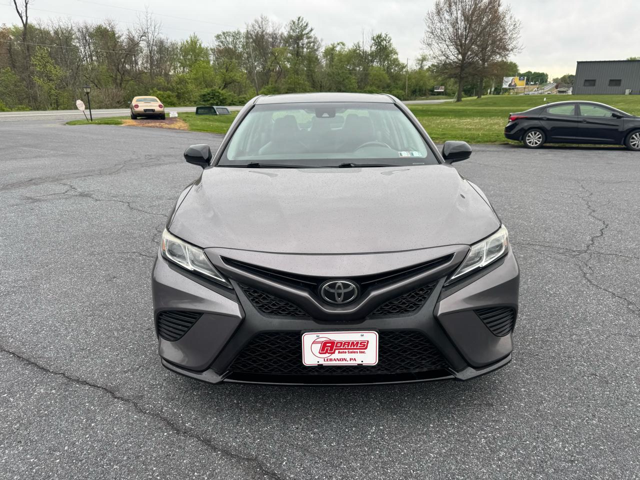 Toyota Camry SE Auto (Natl) 2019