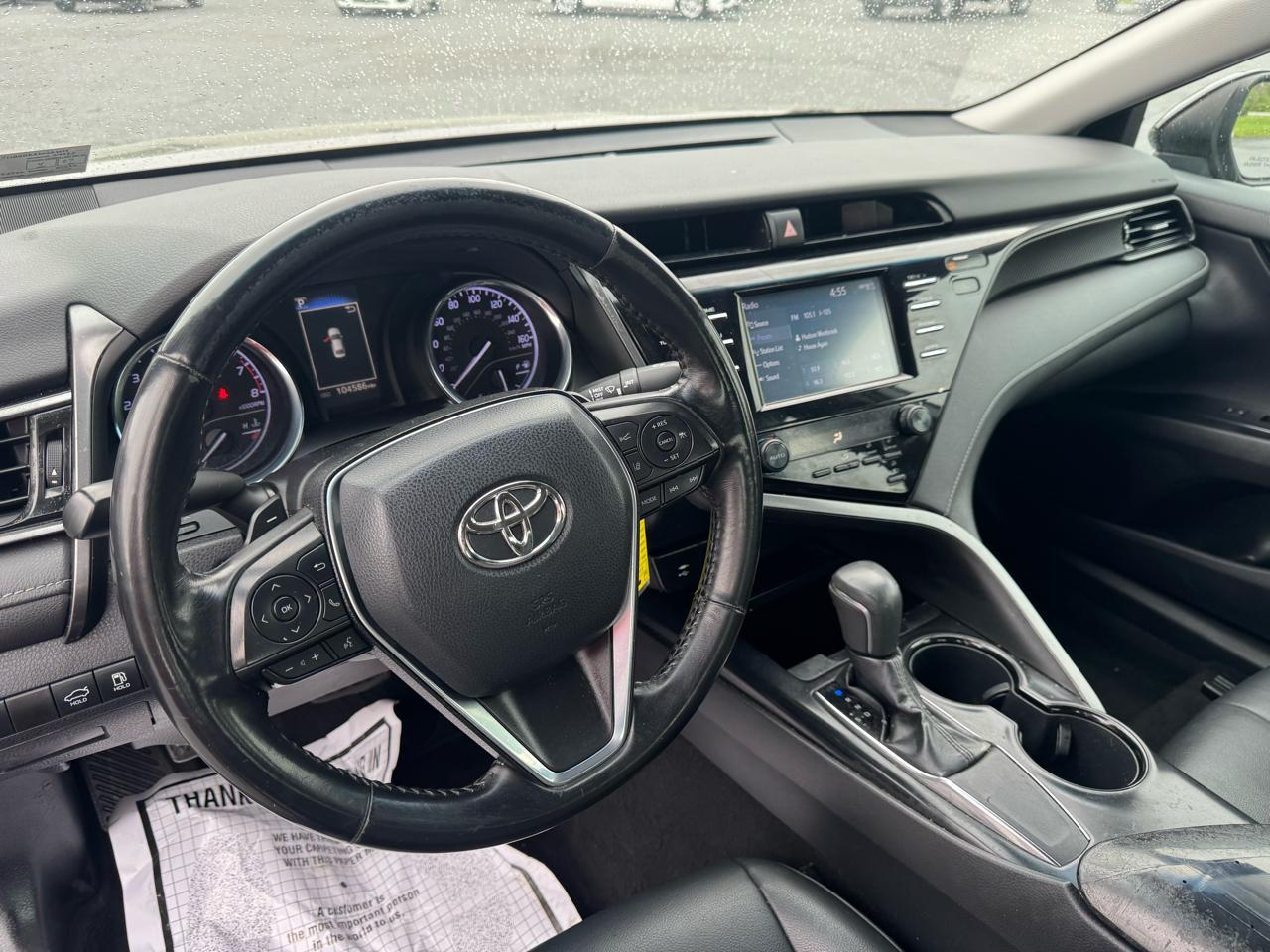 Toyota Camry SE Auto (Natl) 2019