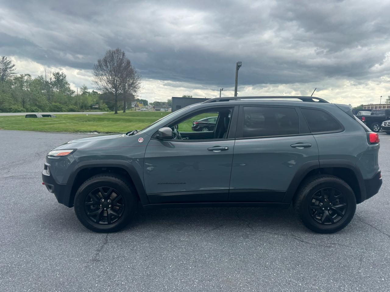 Jeep Cherokee 4WD 4dr Trailhawk 2015