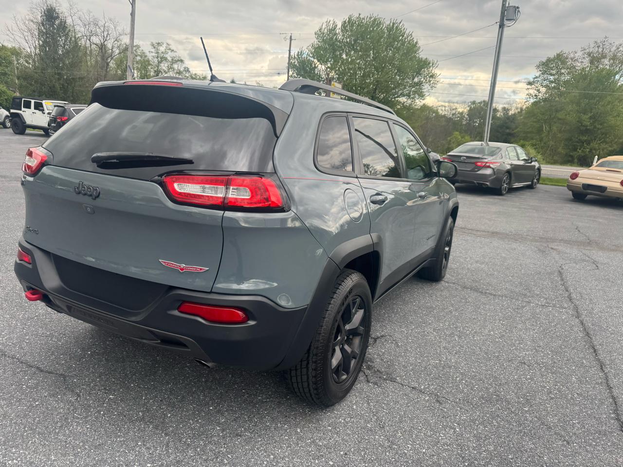 Jeep Cherokee 4WD 4dr Trailhawk 2015