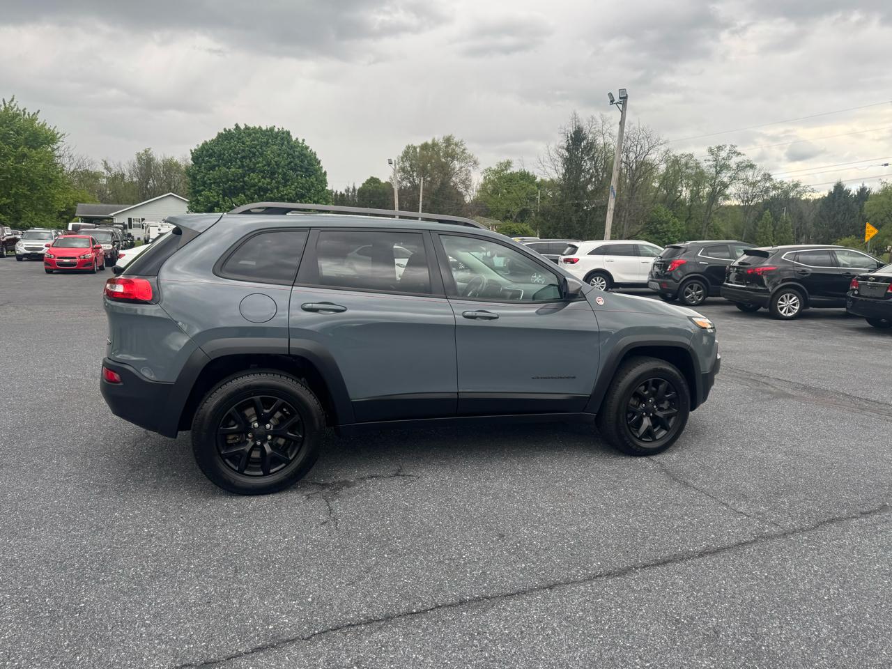 Jeep Cherokee 4WD 4dr Trailhawk 2015