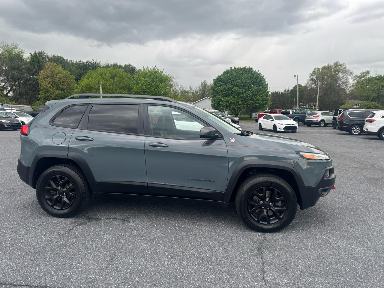 Jeep Cherokee 4WD 4dr Trailhawk 2015