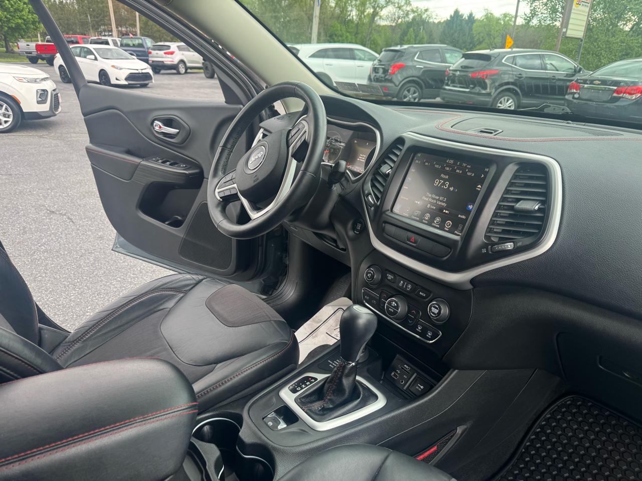 Jeep Cherokee 4WD 4dr Trailhawk 2015