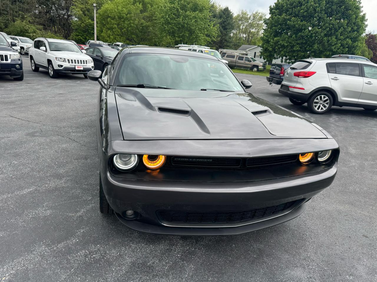 Dodge Challenger SXT RWD 2018