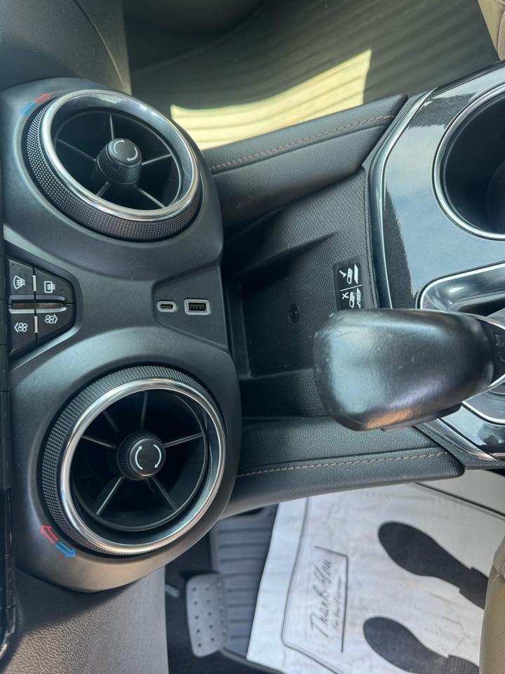 Chevrolet Blazer AWD 4dr Premier 2019
