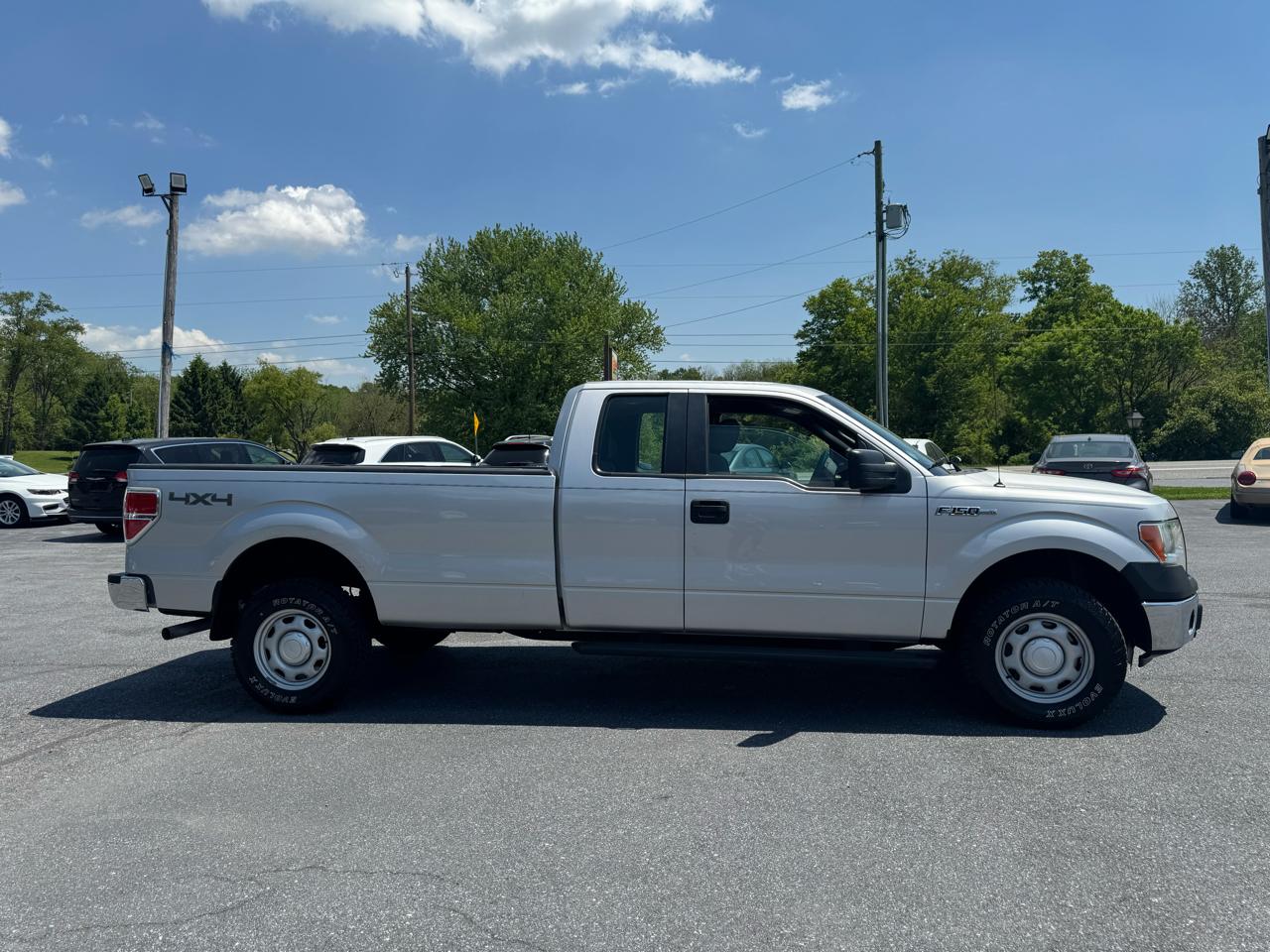 Ford F-150 4WD SuperCab 163" XL 2014