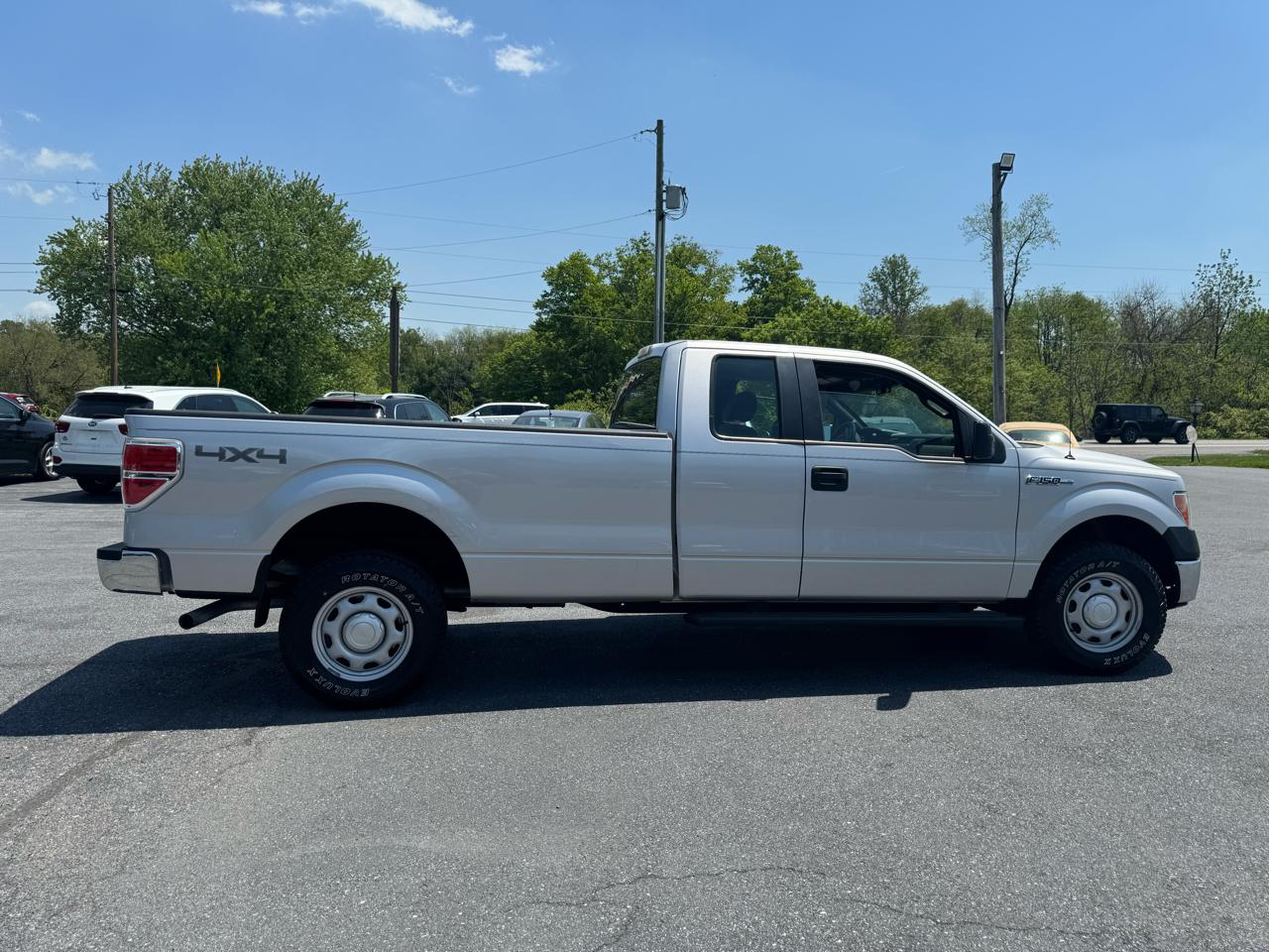 Ford F-150 4WD SuperCab 163" XL 2014