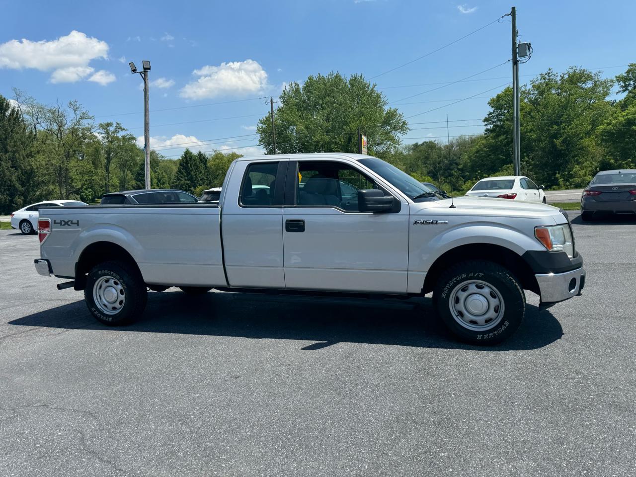 Ford F-150 4WD SuperCab 163" XL 2014