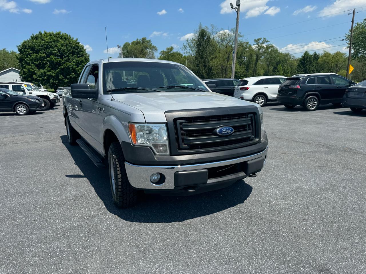 Ford F-150 4WD SuperCab 163" XL 2014