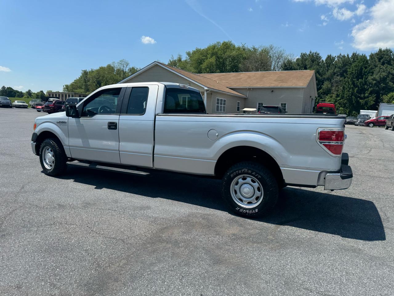 Ford F-150 4WD SuperCab 163" XL 2014