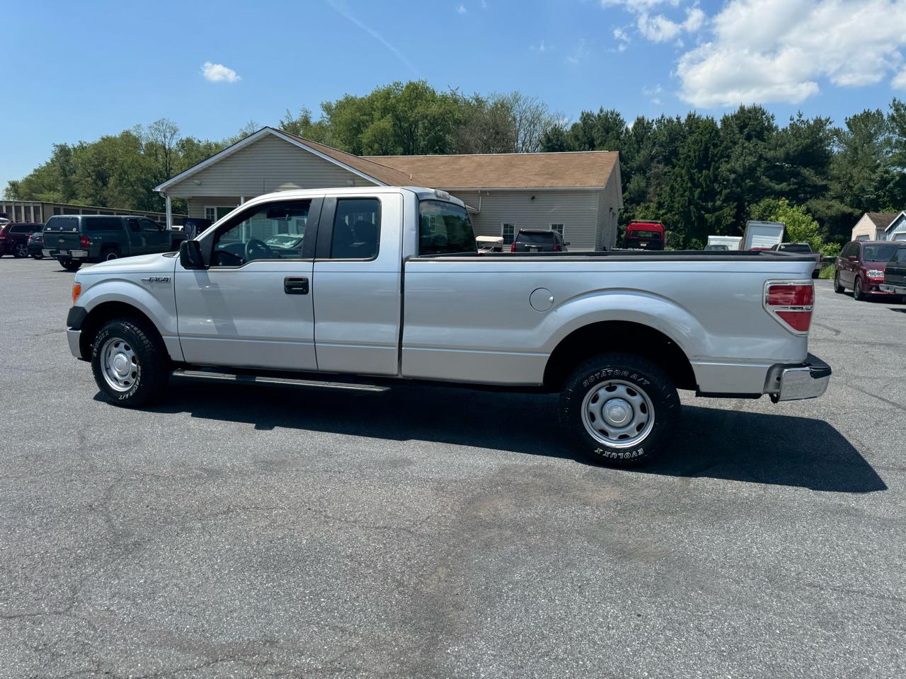 Ford F-150 4WD SuperCab 163" XL 2014
