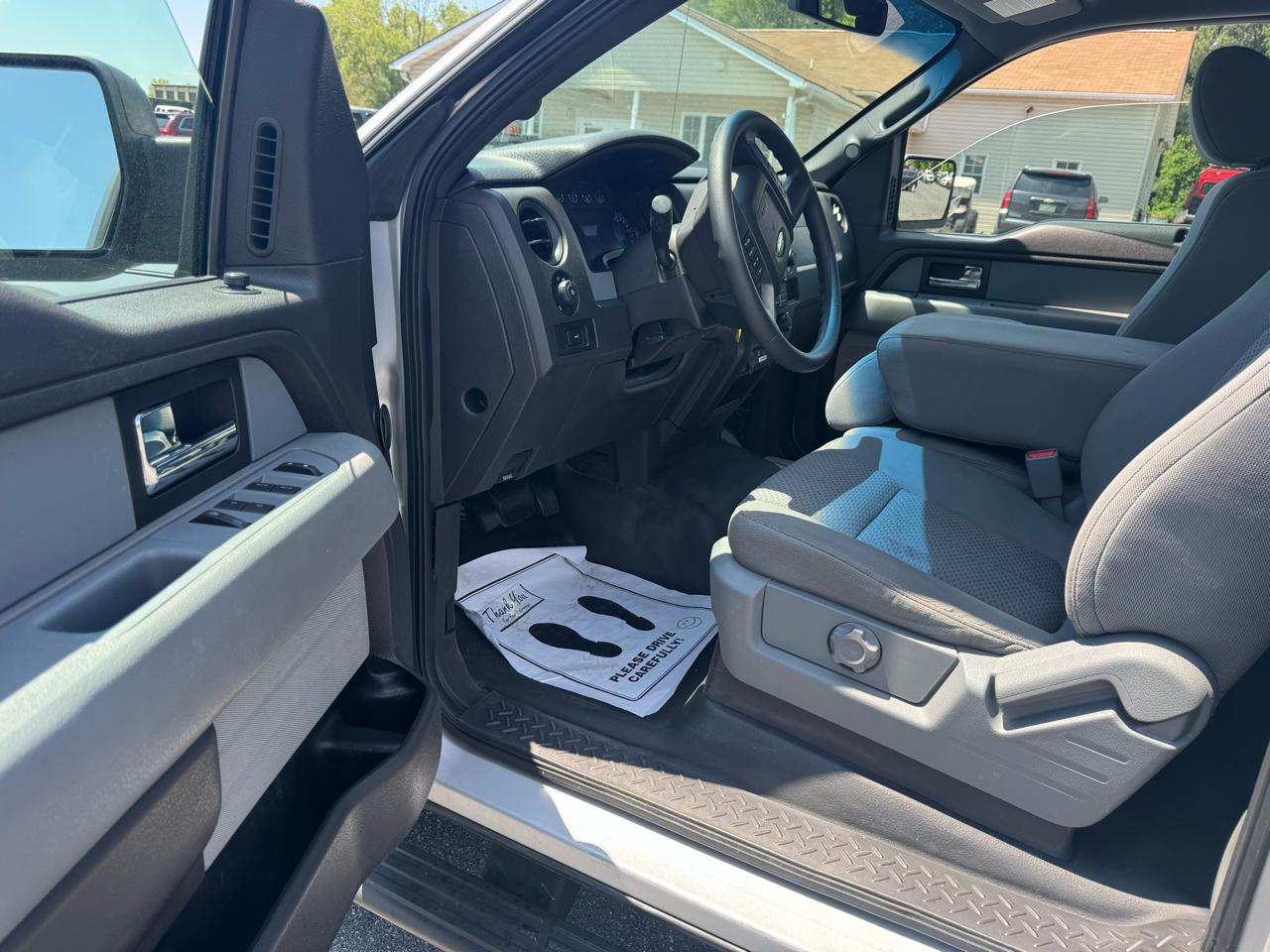 Ford F-150 4WD SuperCab 163" XL 2014