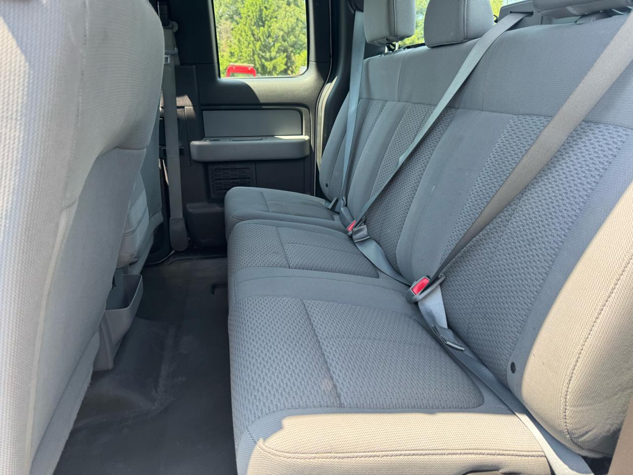 Ford F-150 4WD SuperCab 163" XL 2014