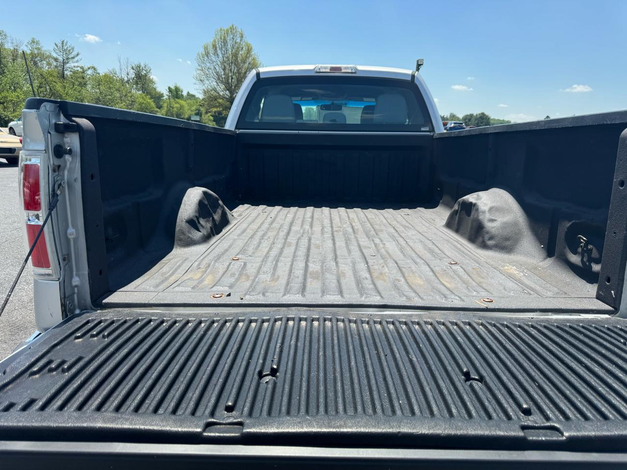 Ford F-150 4WD SuperCab 163" XL 2014