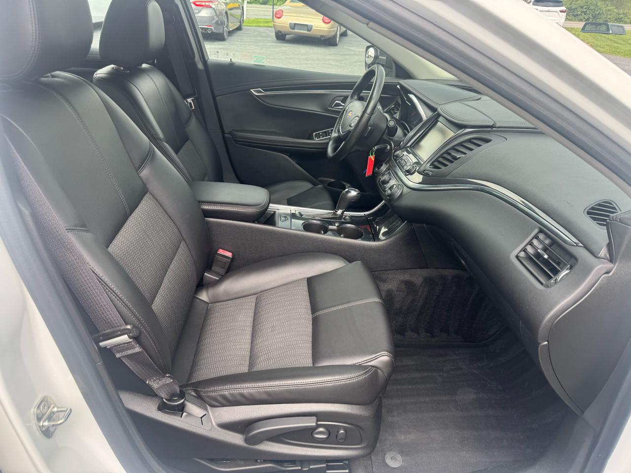 Chevrolet Impala 4dr Sdn LT w/2LT 2016