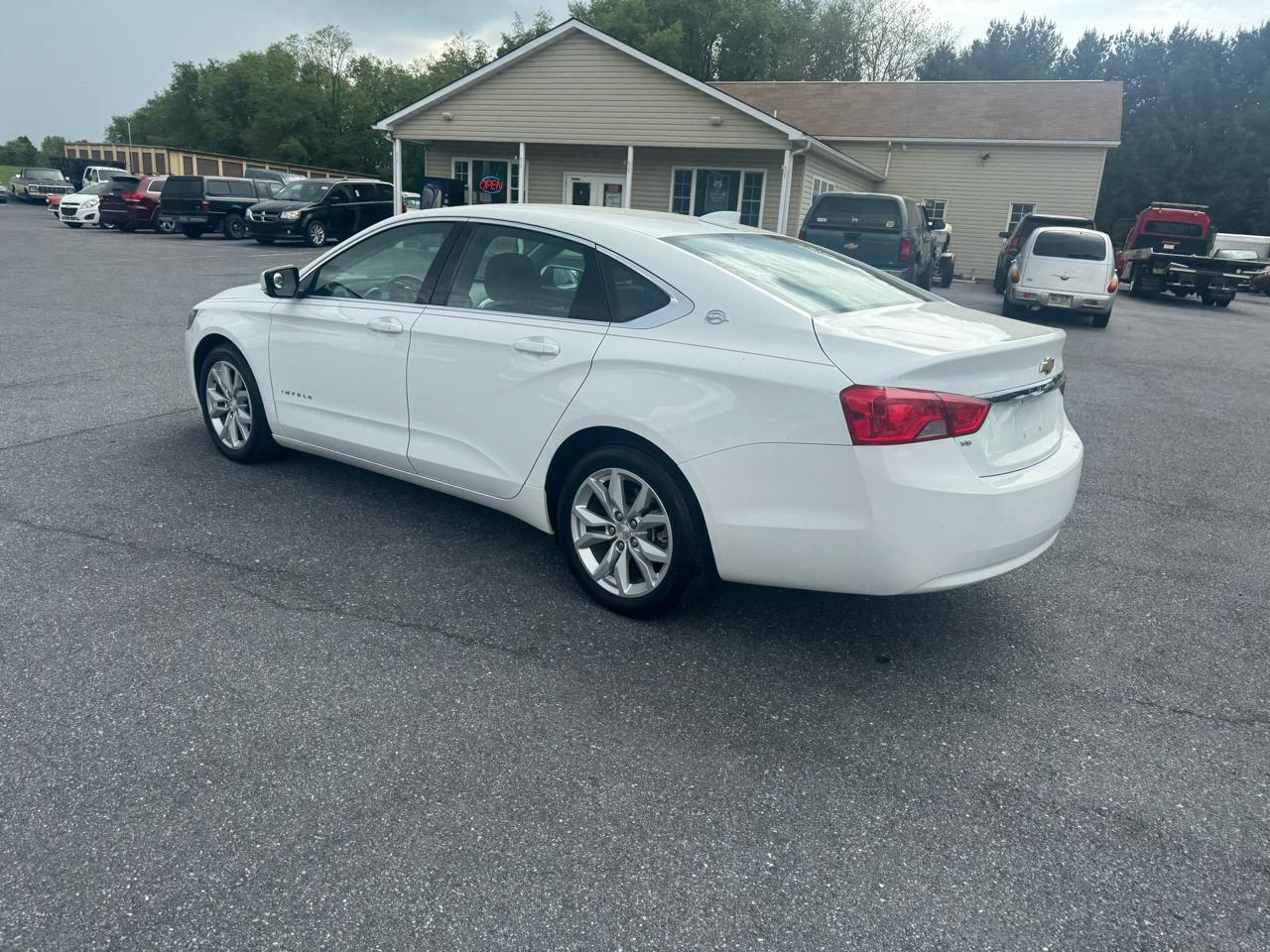Chevrolet Impala 4dr Sdn LT w/2LT 2016