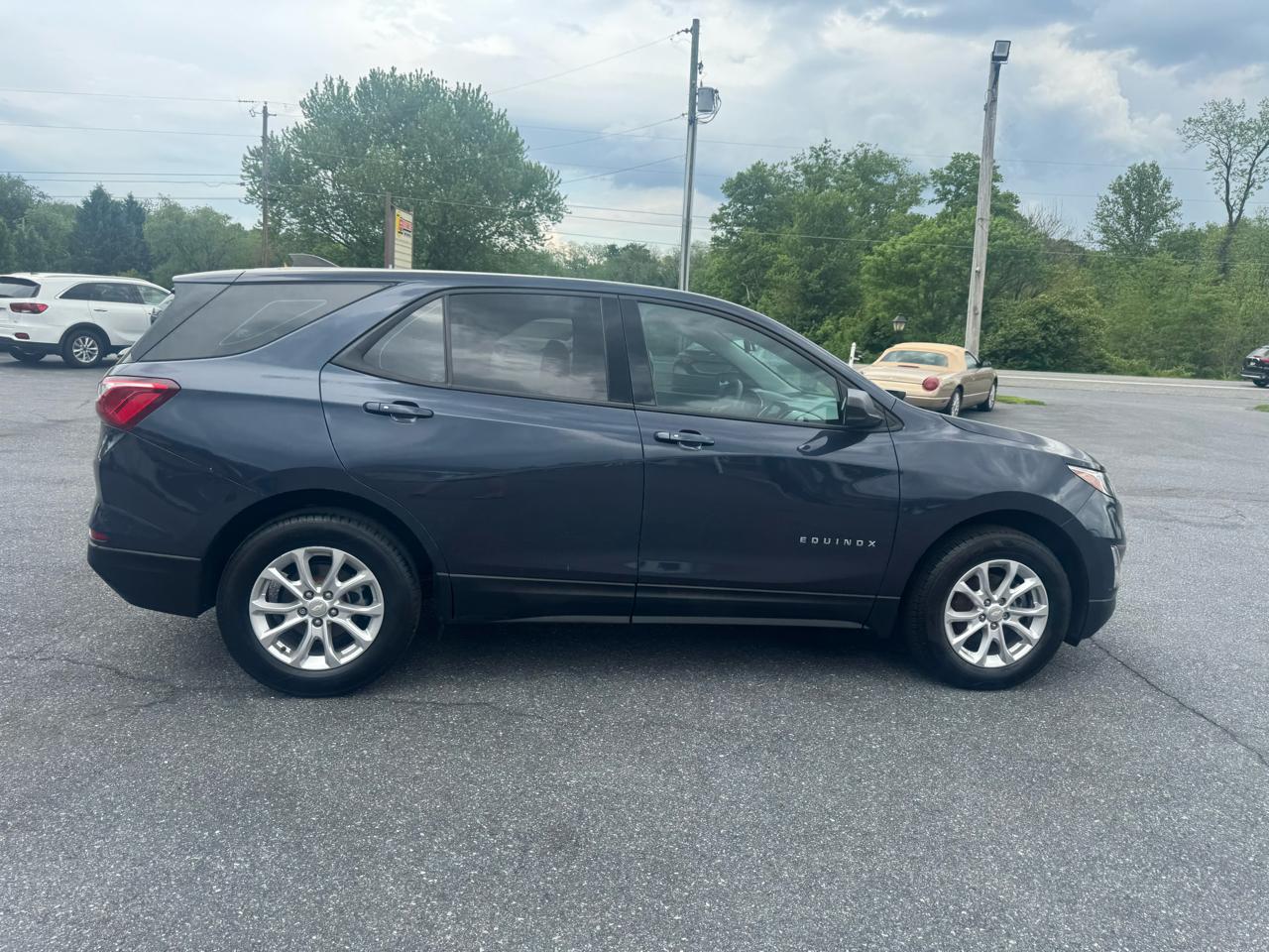 Chevrolet Equinox AWD 4dr LS w/1LS 2019