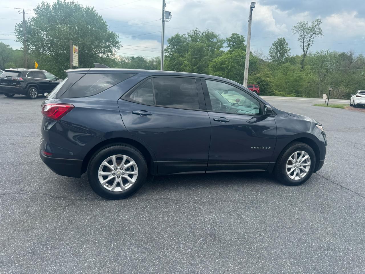 Chevrolet Equinox AWD 4dr LS w/1LS 2019