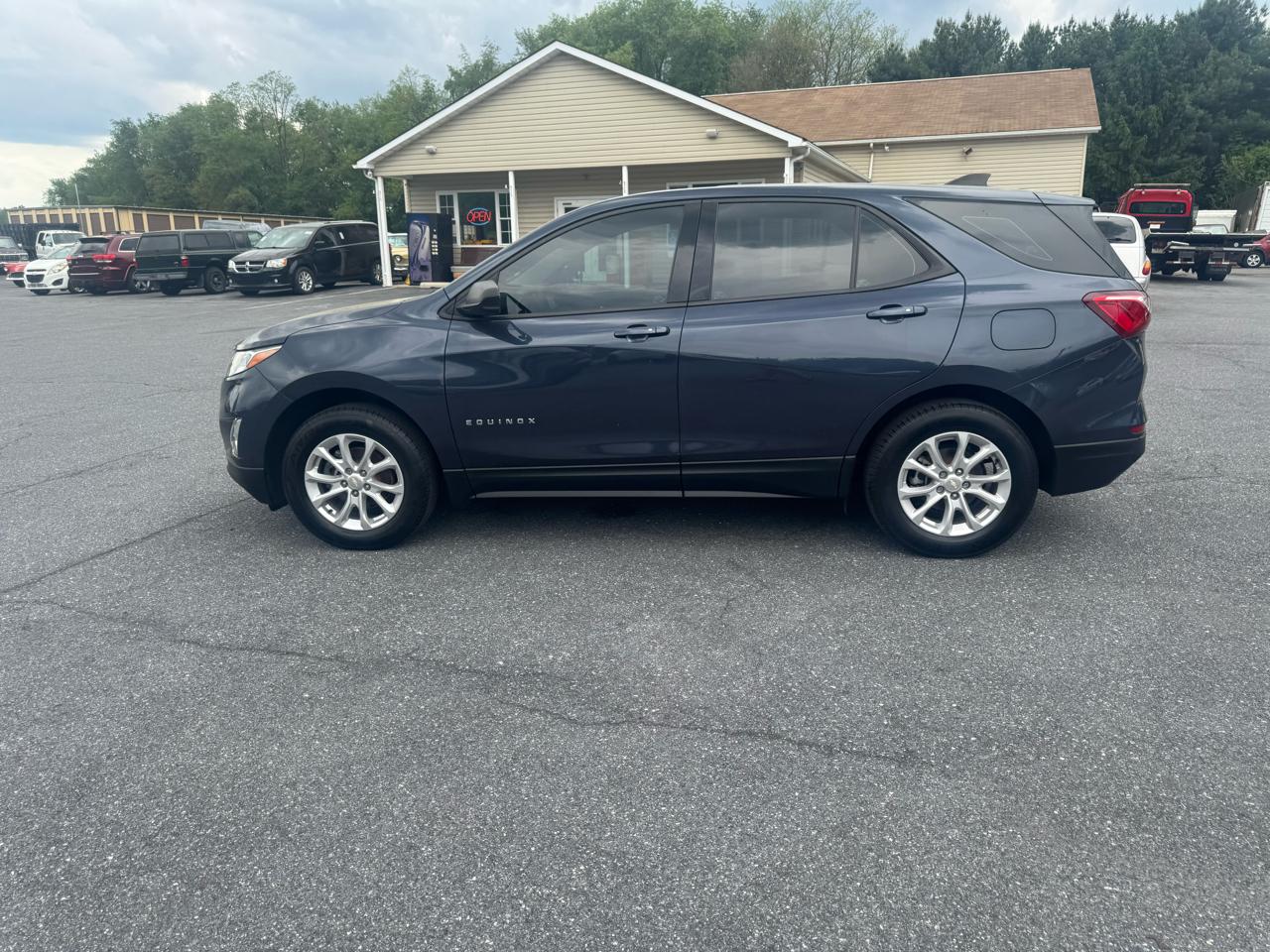 Chevrolet Equinox AWD 4dr LS w/1LS 2019