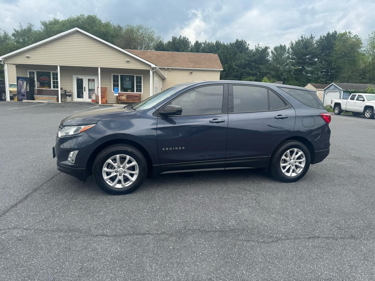 Chevrolet Equinox AWD 4dr LS w/1LS 2019