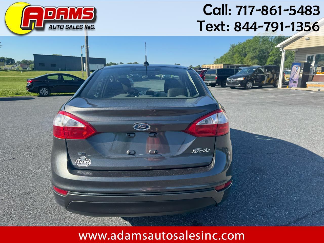 2016 Ford Fiesta 4dr Sdn SE