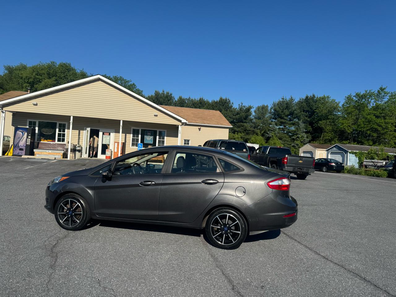 Ford Fiesta 4dr Sdn SE 2016