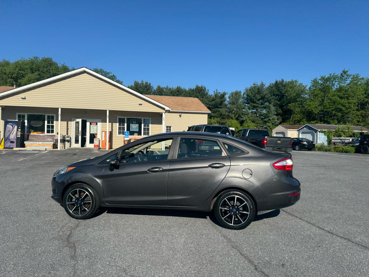 Ford Fiesta 4dr Sdn SE 2016