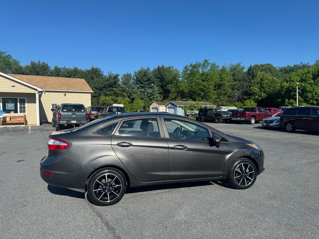 Ford Fiesta 4dr Sdn SE 2016