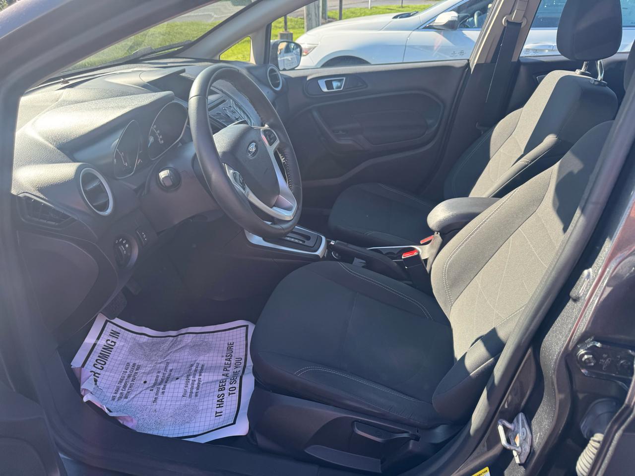 Ford Fiesta 4dr Sdn SE 2016