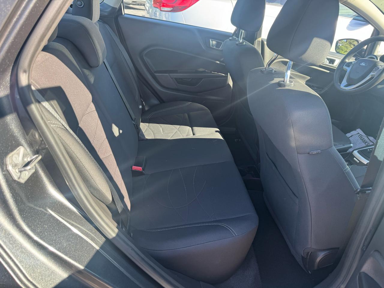 Ford Fiesta 4dr Sdn SE 2016