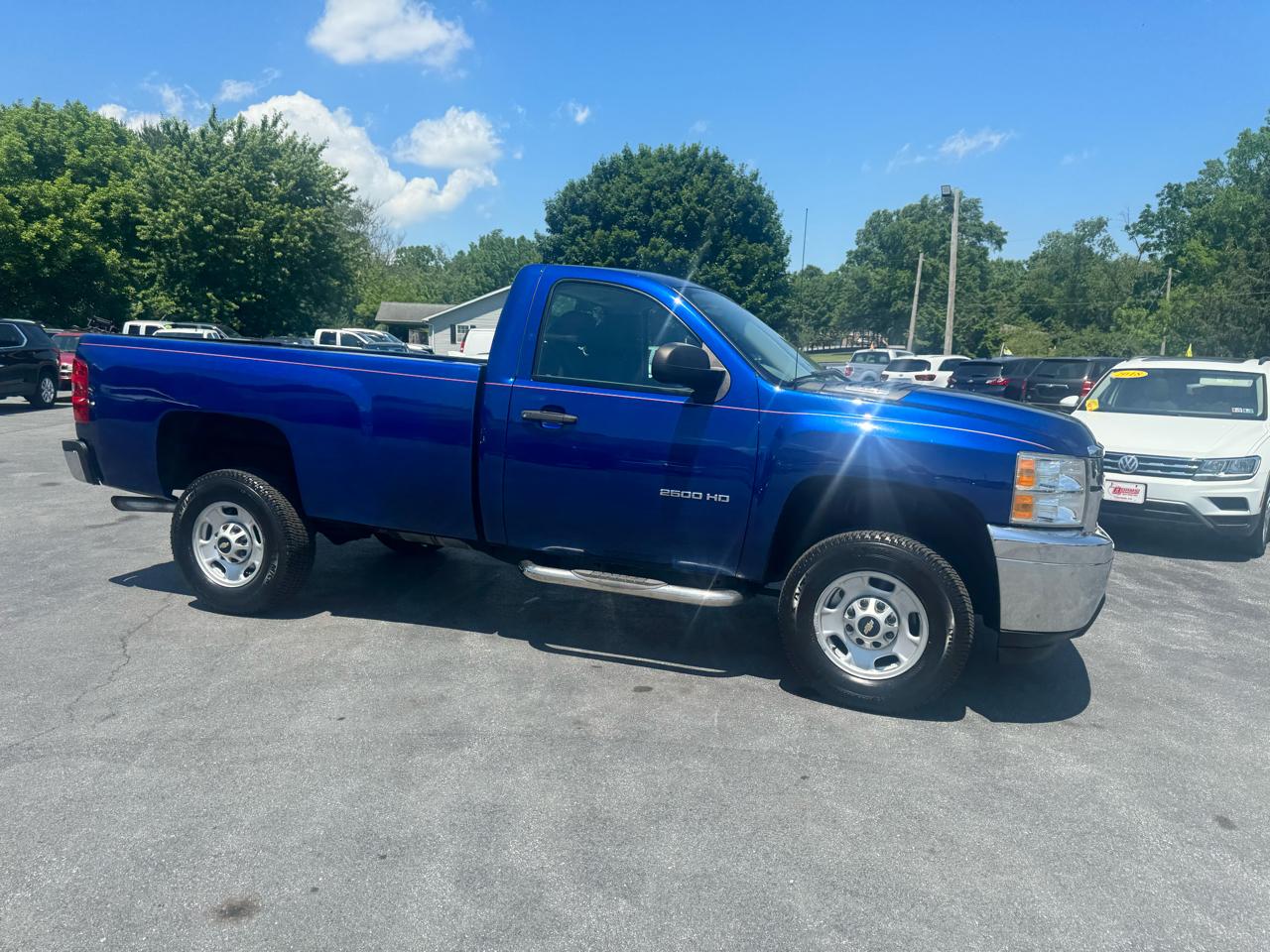 Chevrolet Silverado 2500HD 2WD Reg Cab 133.7" Work Truck 2013