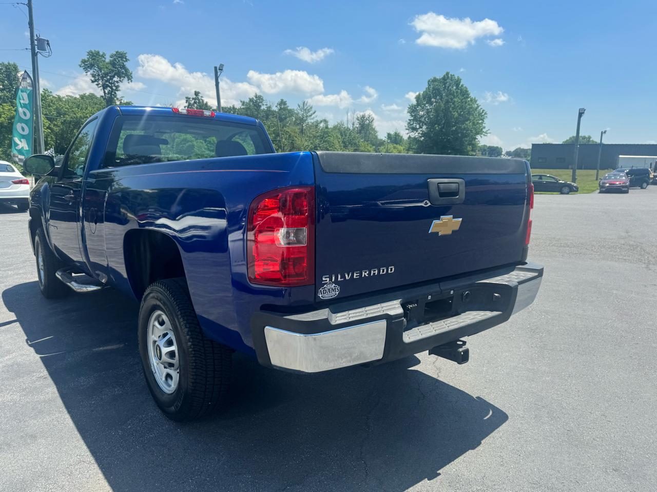 Chevrolet Silverado 2500HD 2WD Reg Cab 133.7" Work Truck 2013