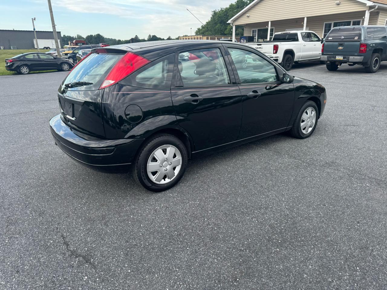 Ford Focus 5dr HB SES 2007