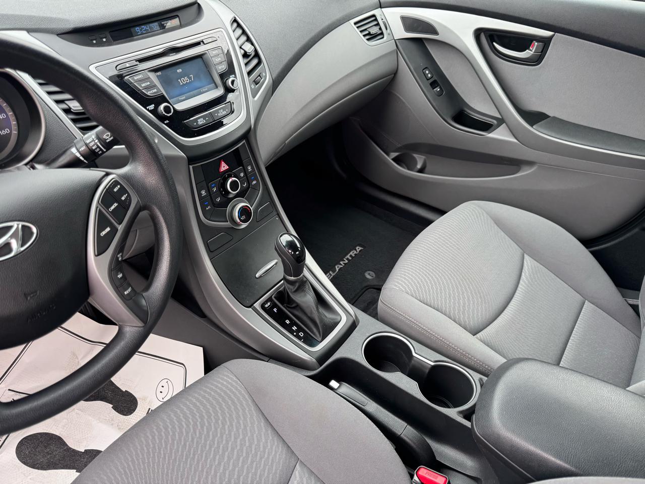 Hyundai Elantra 4dr Sdn Auto SE (Ulsan Plant) 2015