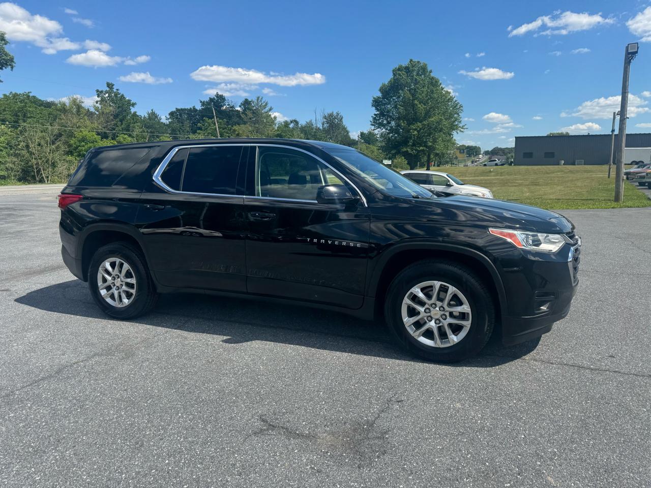Chevrolet Traverse AWD 4dr LS w/1FL 2020