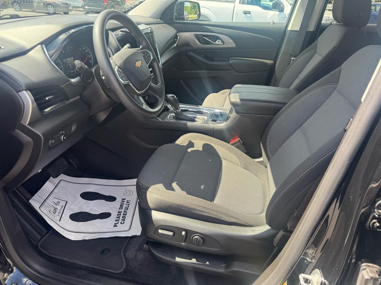 Chevrolet Traverse AWD 4dr LS w/1FL 2020