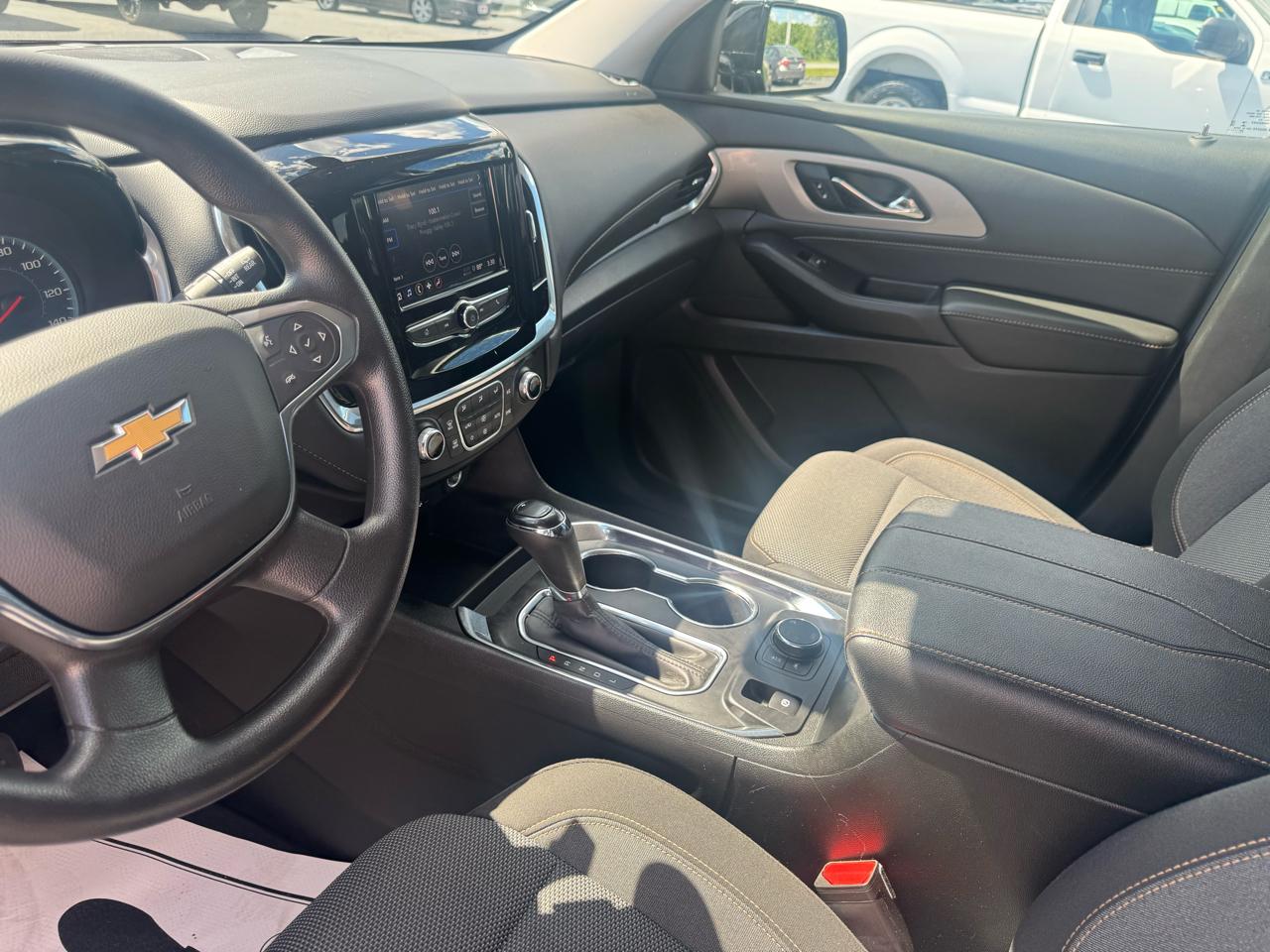Chevrolet Traverse AWD 4dr LS w/1FL 2020