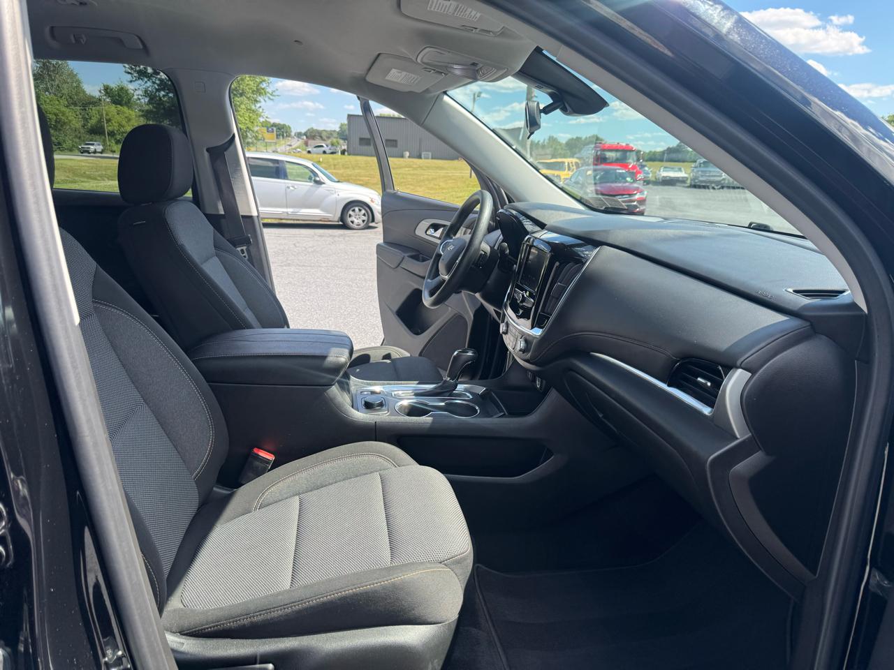 Chevrolet Traverse AWD 4dr LS w/1FL 2020