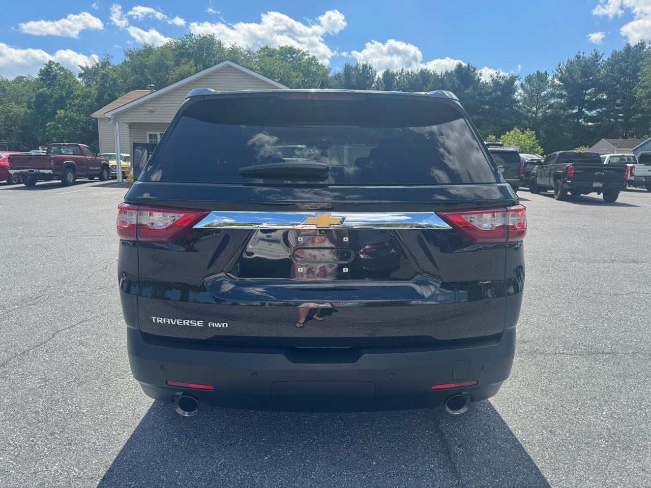 Chevrolet Traverse AWD 4dr LS w/1FL 2020