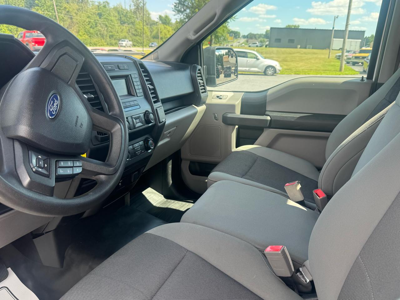 Ford F-150 XL 2WD 2018
